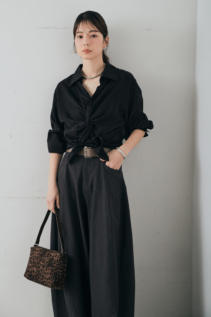 [SET]裾巻きツイストデザインシャツ+ベルト付きサイドタックワイドパンツ(2set)
