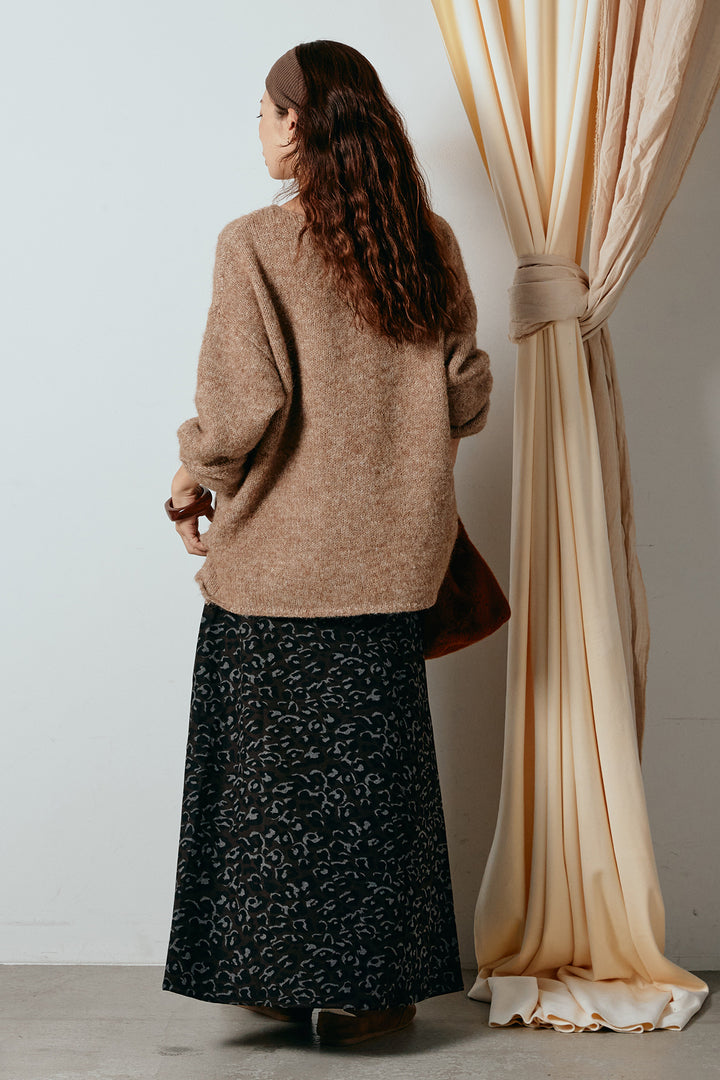 [SET]フロントロゴデザインニットトップス+レオパードロングスカート(2set)