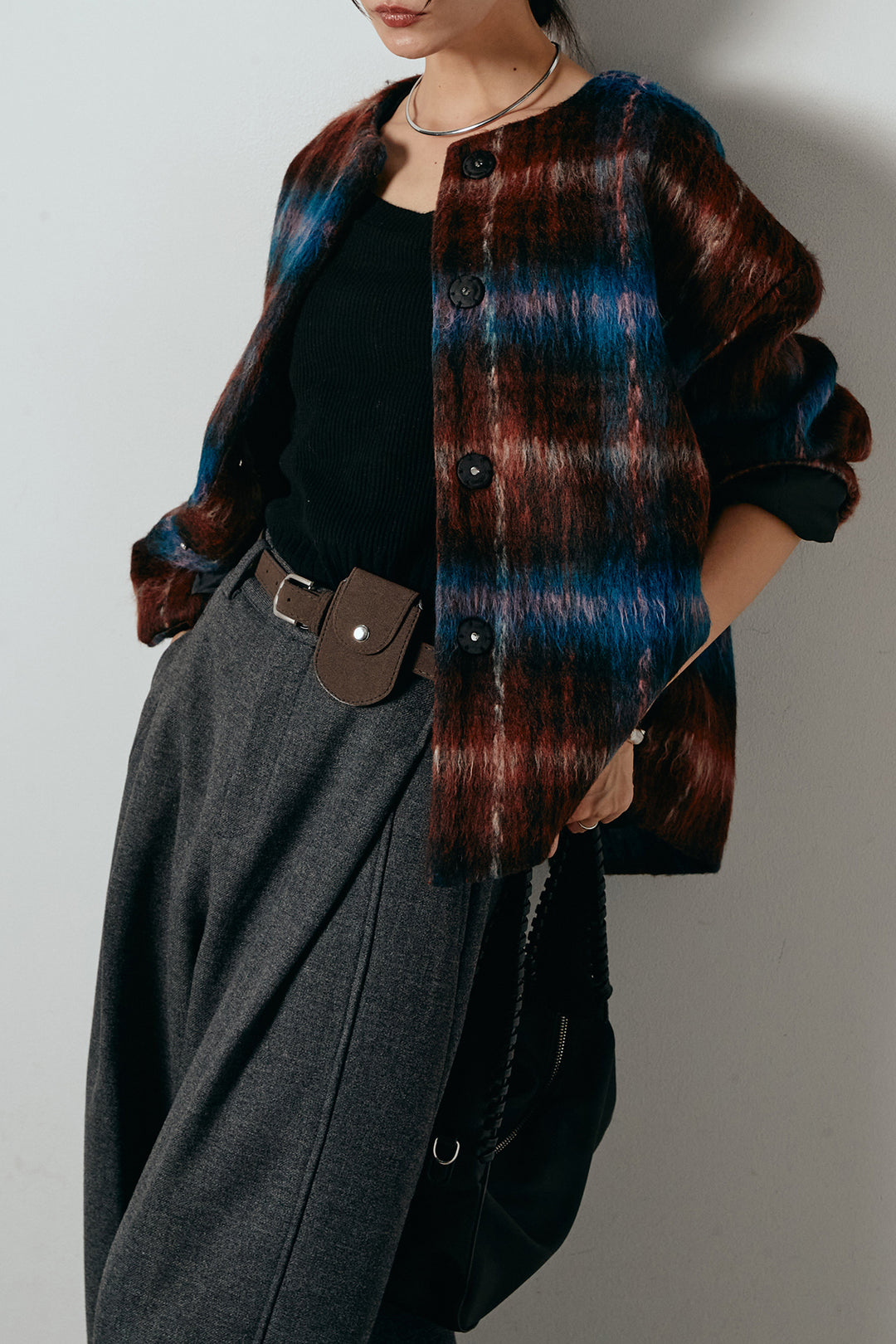 [SET]ノーカラーシャギーチェックアウター+ポーチベルト付きカーブパンツ(2set)