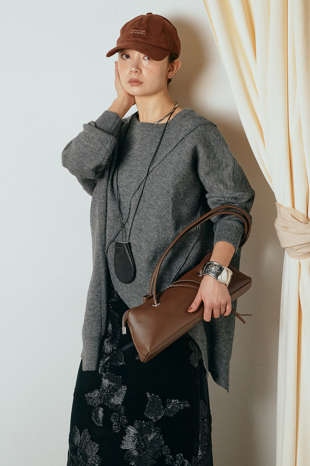 【着回しセット】[SET]アシンメトリーデザインニットトップス+センターラインニットパンツ+フラワー刺繍ワイドスカート(3set)