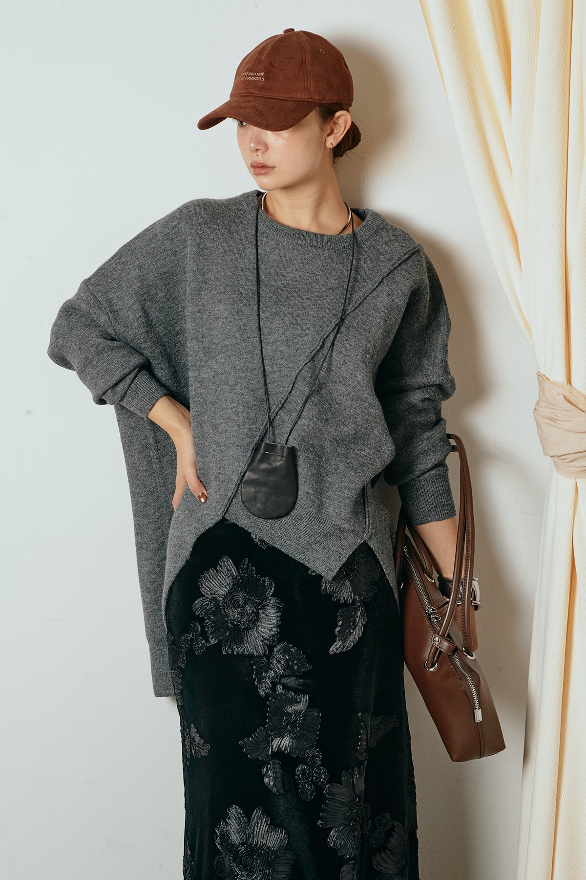 SET]アシンメトリーデザインニットトップス+フラワー刺繍ワイド