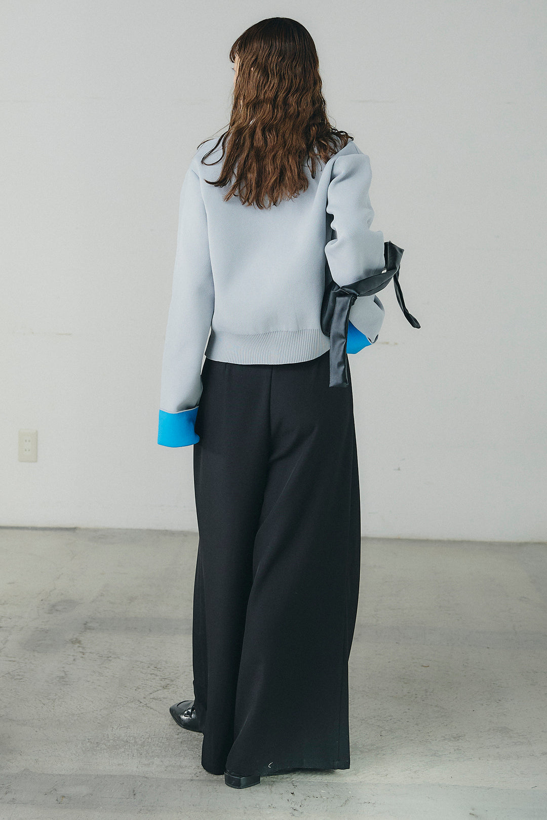 [SET]リバーシブル配色ニットカーディガン+ベルト付きツータックワイドパンツ(2set)