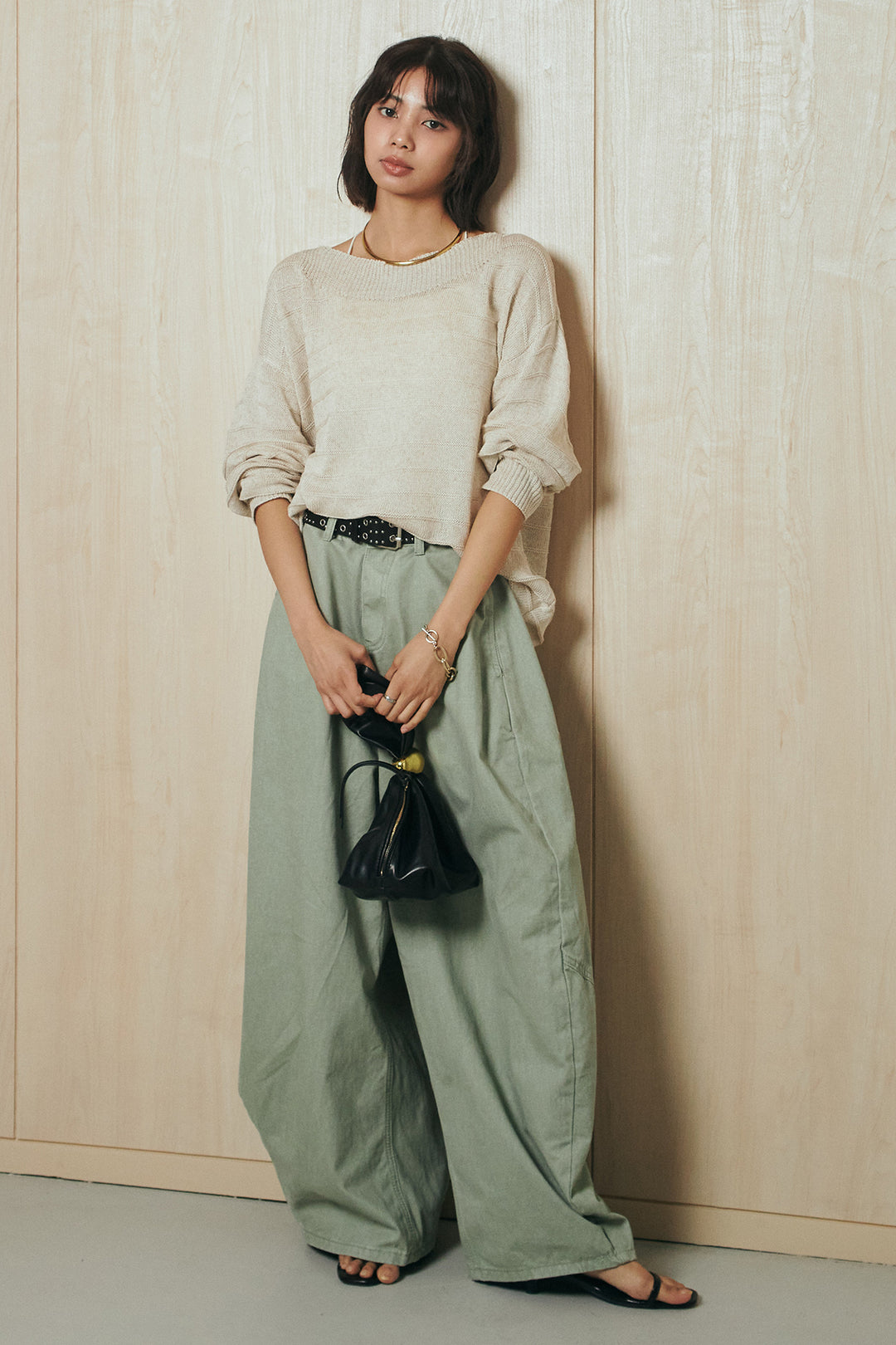 [SET]麻混リラックスニットトップス+ベルト付きカラーデニムパンツ(2set)