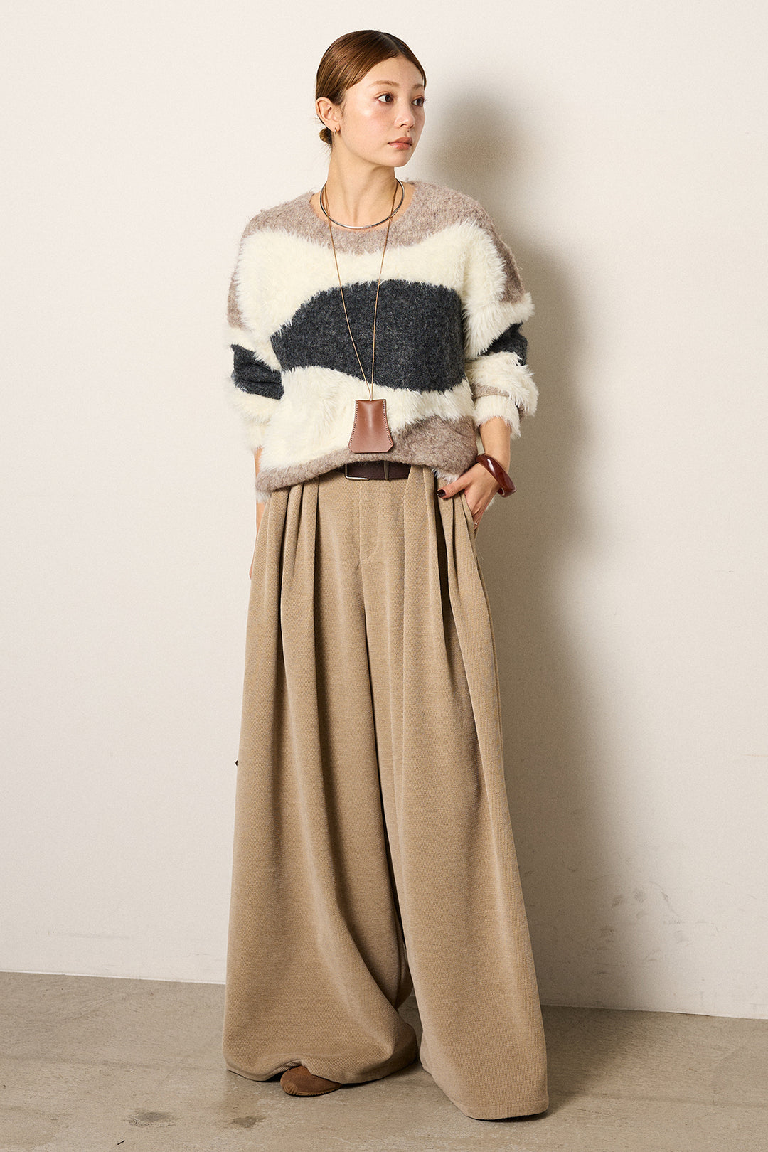 [SET]シャギーウェーブ柄クルーネックニットトップス+ベルトループコーデュロイワイドパンツ(2set)