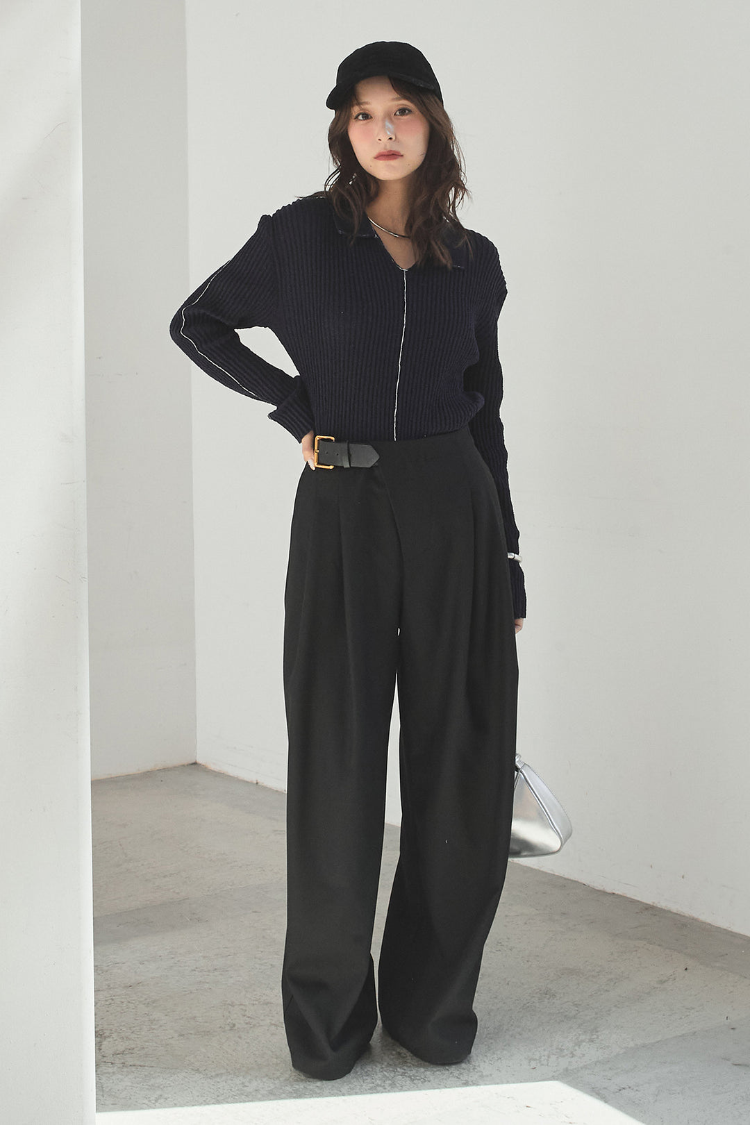 [SET]衿付きニットプルオーバー+サイドベルトタック入りスラックス(2set)