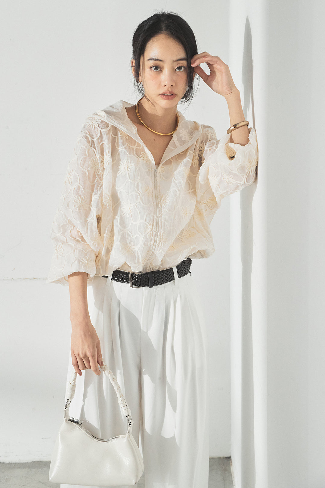 [SET]シアーフラワーフードブルゾン+編みベルト付きウエストタックワイドパンツ(2set)