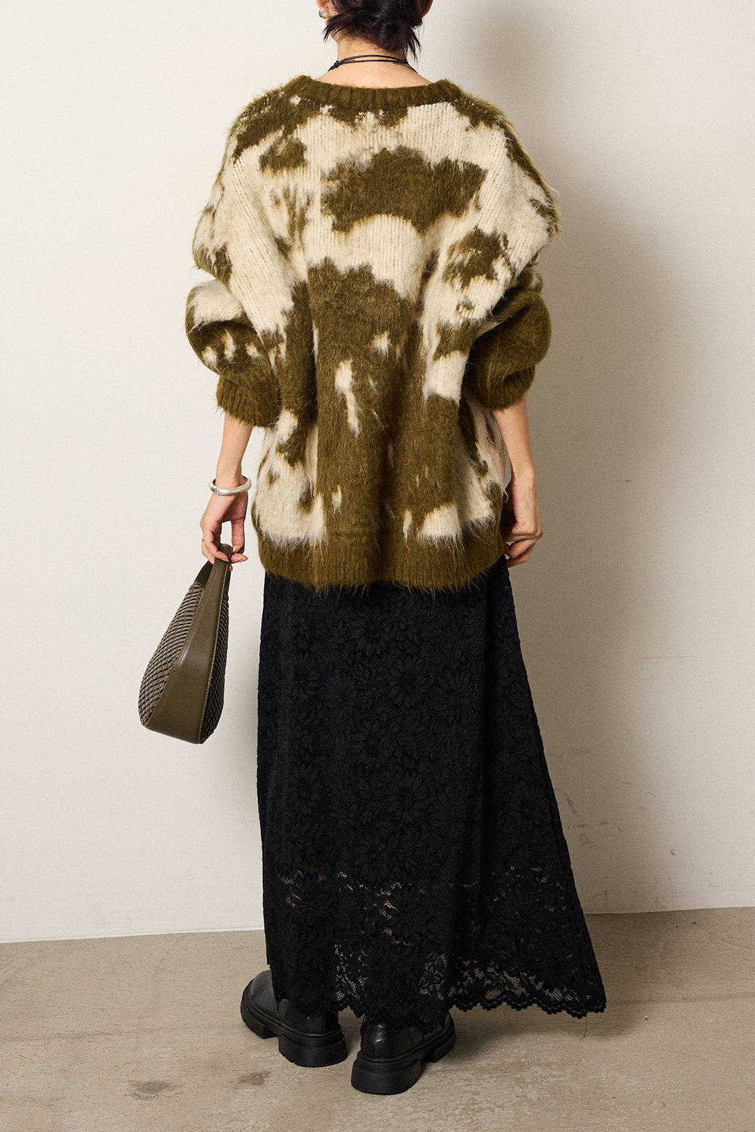 [SET]モヘアタッチマーブルニット+花柄刺繍ベロアフレアスカート(2set)