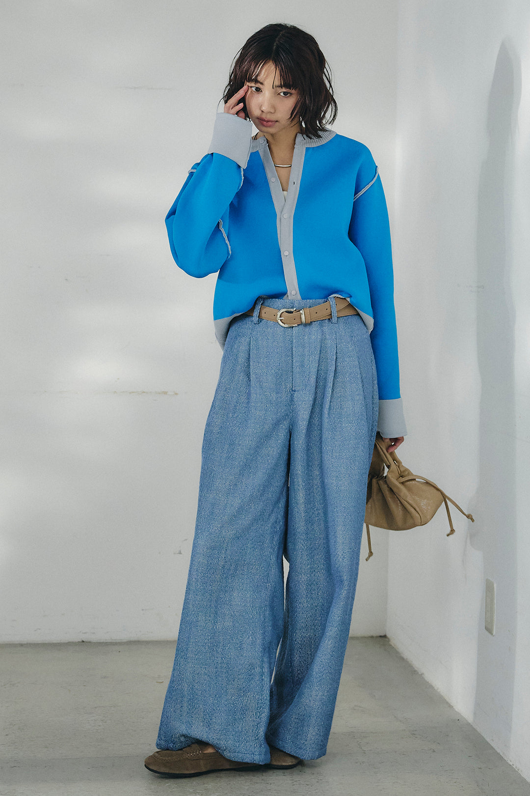 [SET]リバーシブル配色ニットカーディガン+デニムライクヘリンボーンタックパンツ(2set)