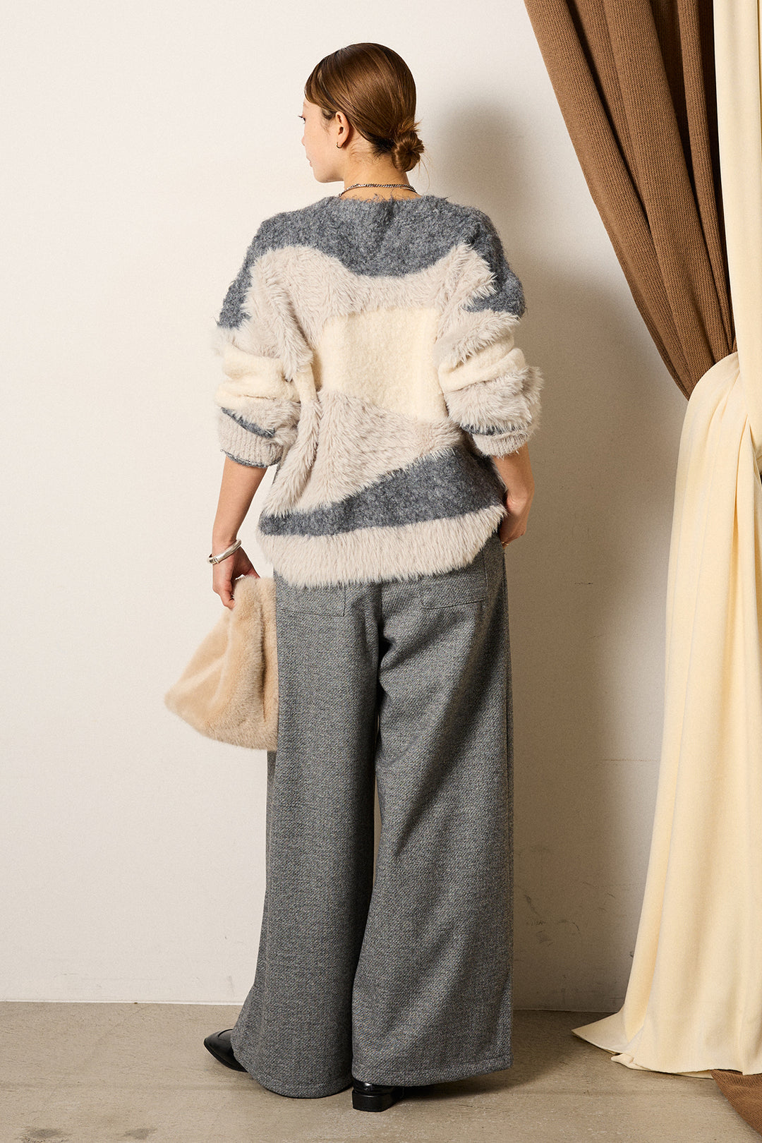 [SET]シャギーウェーブ柄クルーネックニットトップス+細ベルト付き起毛タックワイドパンツ(2set)