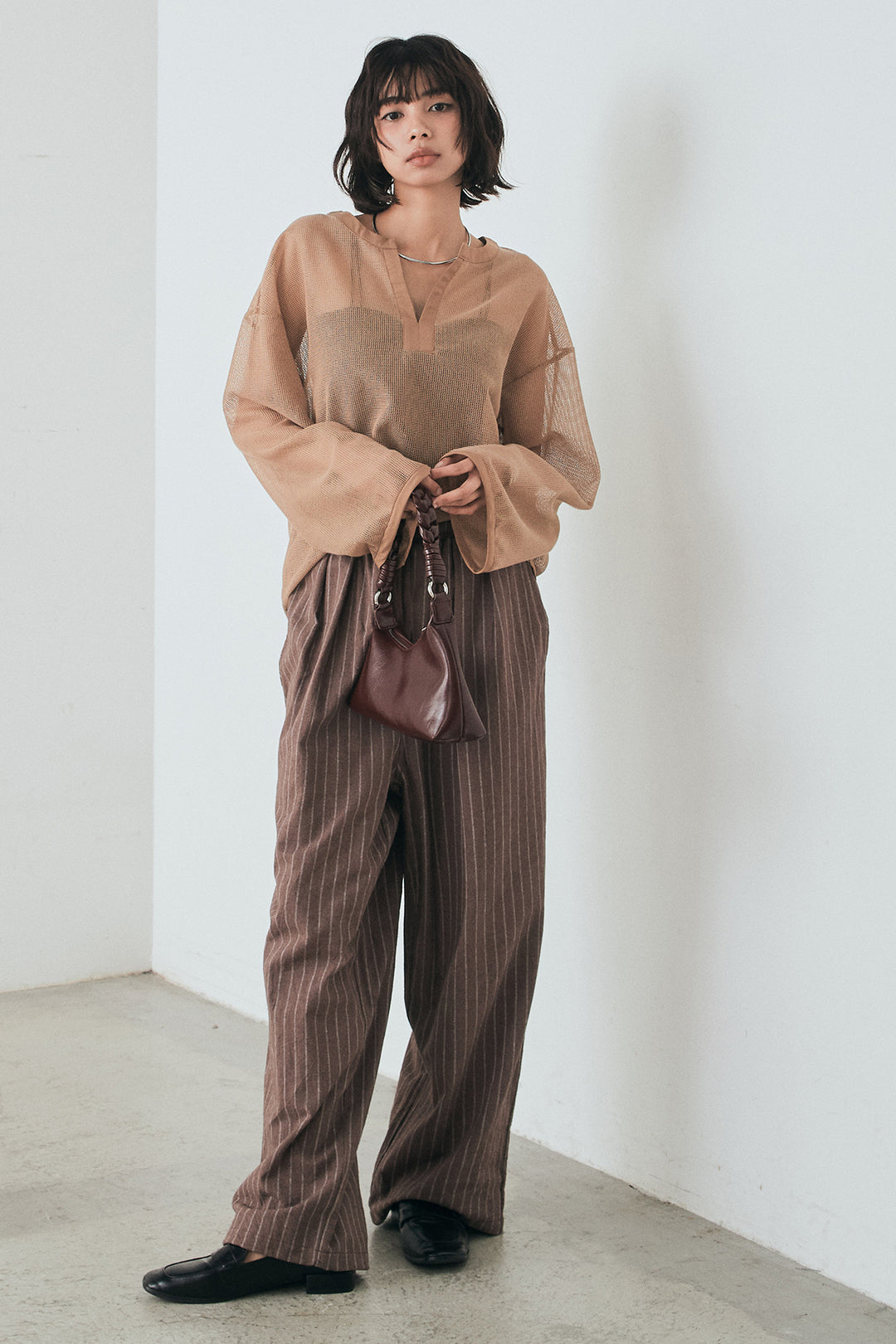 [SET]メッシュカットソースキッパープルオーバー+リネンライクストライプタックイージーパンツ(2set)