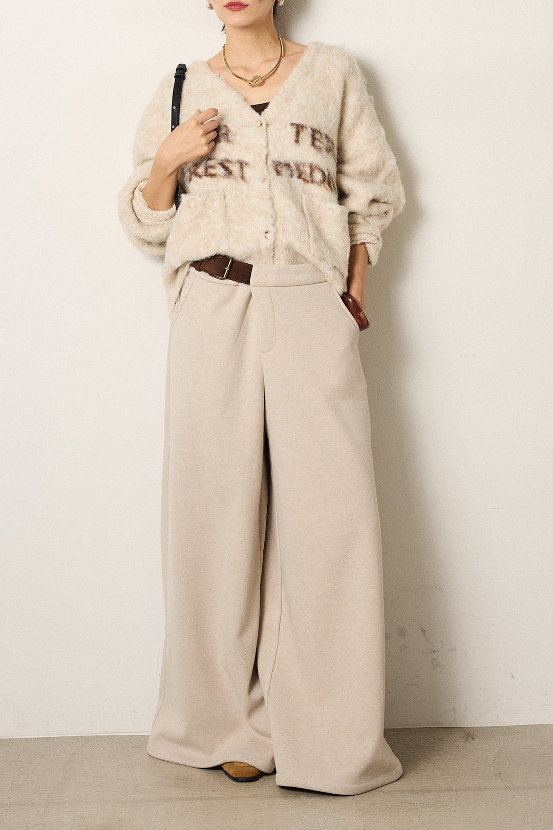 [SET]ウール混透かしロゴニットカーディガン+サイドベルトパンツ(2set)