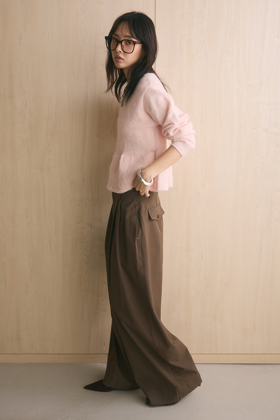 [SET]モヘアぺプラムクルーネックプルオーバー+ファイブボタンツータックワイドパンツ(2set)