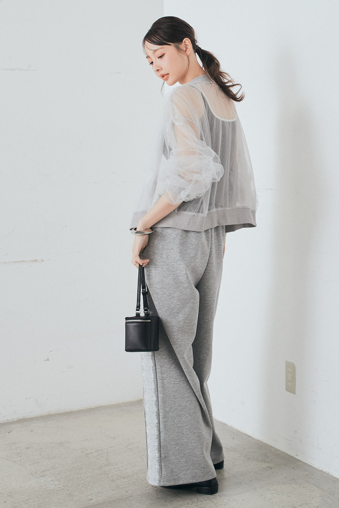 [SET]エアリーチュールスリーブシアーブルゾン+Wフェイスカットソーサイドレースラインパンツ(2set)