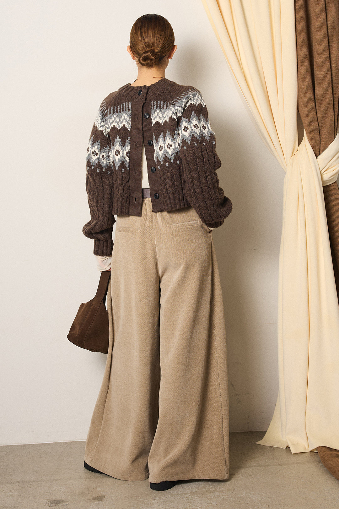 [SET]2WAY求心柄ジャガードショートカーディガン+ベルトループコーデュロイワイドパンツ+2WAY袖コード刺繍クルーネックプルオーバー(3set)
