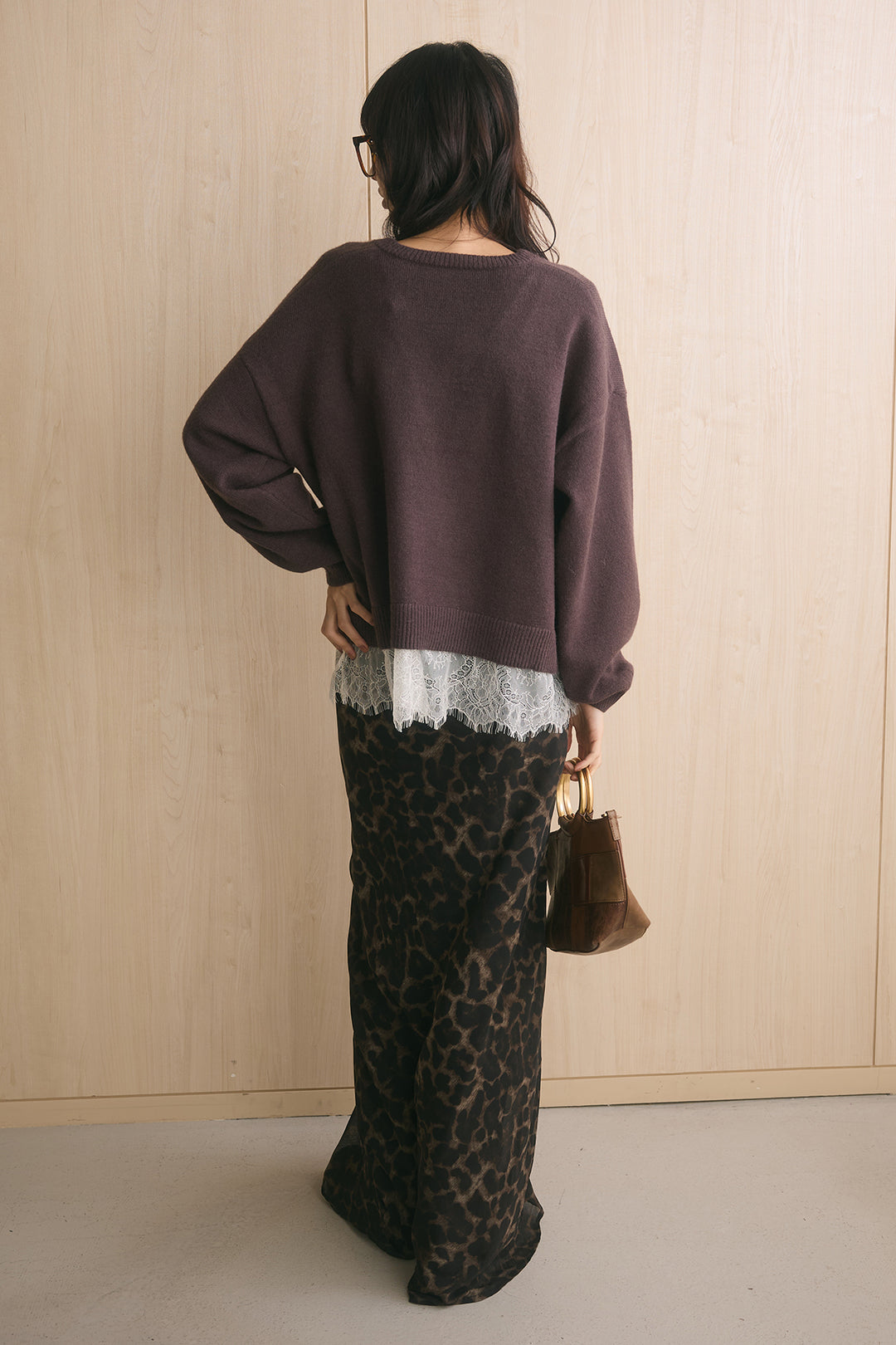 [SET]アルパカタッチ×レースVネックプルオーバー+エアリーシアーレオパードスカート(2set)