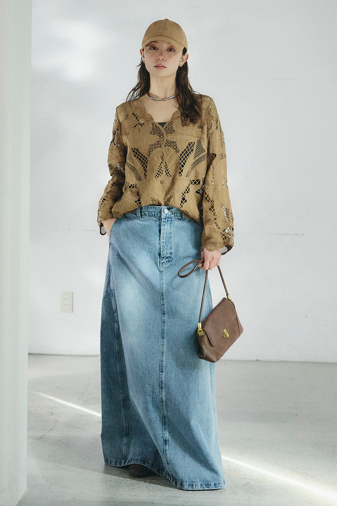 [SET]フラワー刺繍レースブラウス+デニムロングフレアスカート(2set)