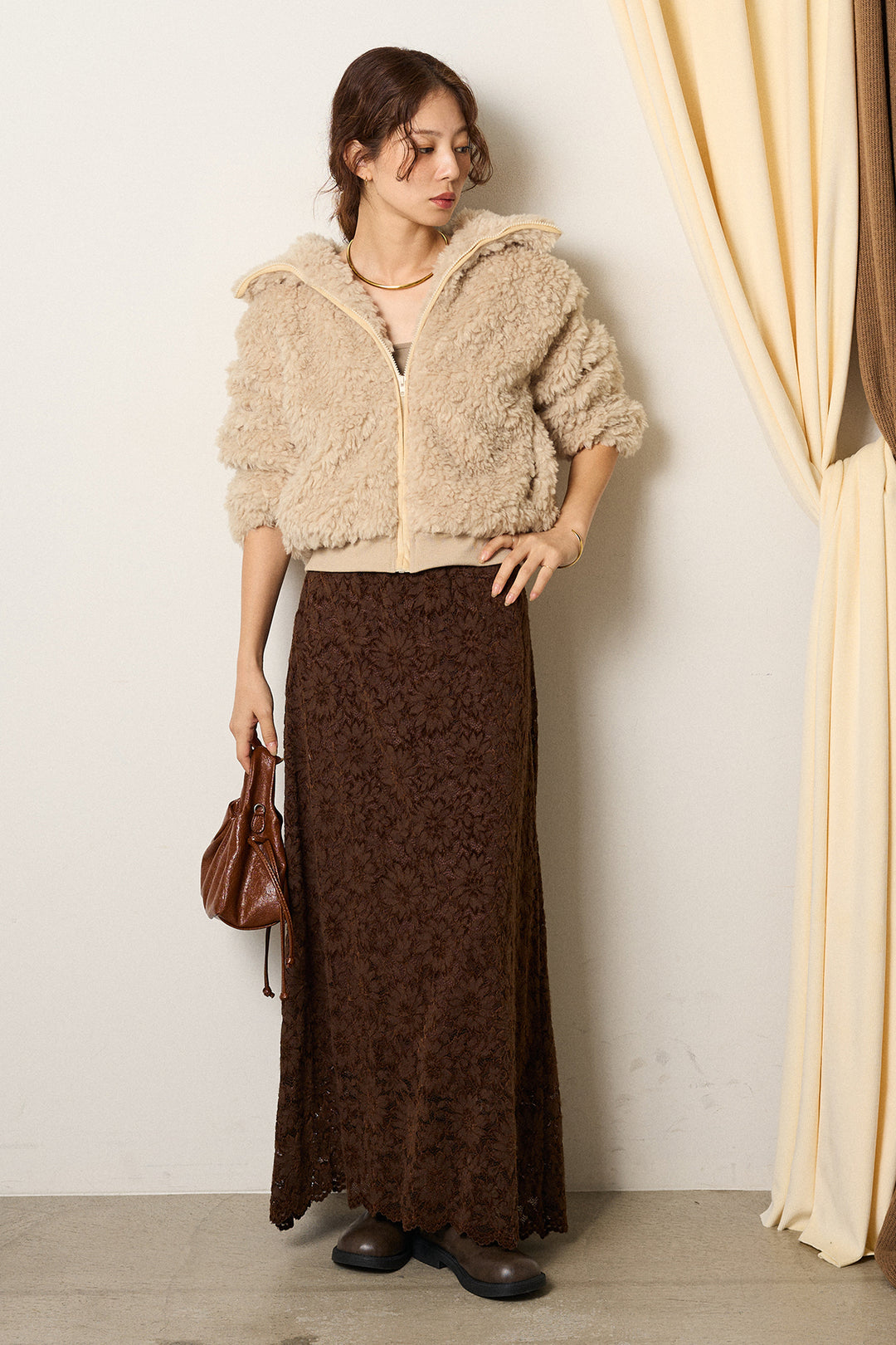 [SET]スタンドカラー裾リブボアブルゾン+花柄刺繍ベロアフレアスカート(2set)