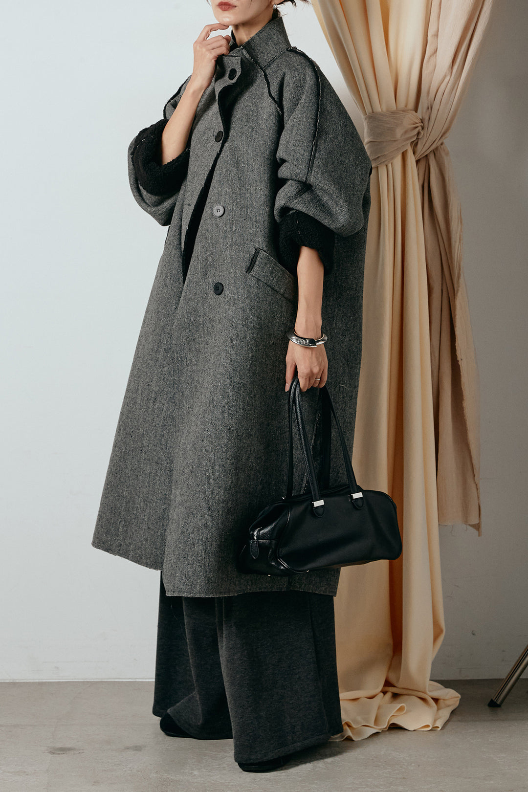 [SET]裏地ボアハイネックロングアウター+フェイクレザー太ベルト付きタックワイドパンツ(2set)