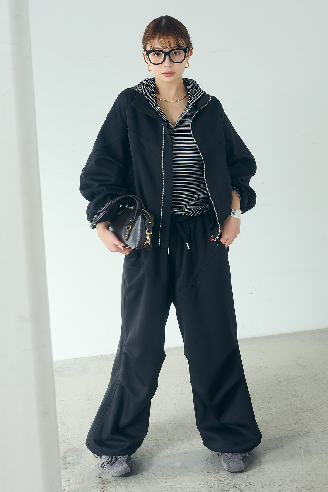 [SET]マルチ切り替えドルマンブルゾン+ランダムタックデザインワイドパンツ+ボーダーフーディーロンT(3set)