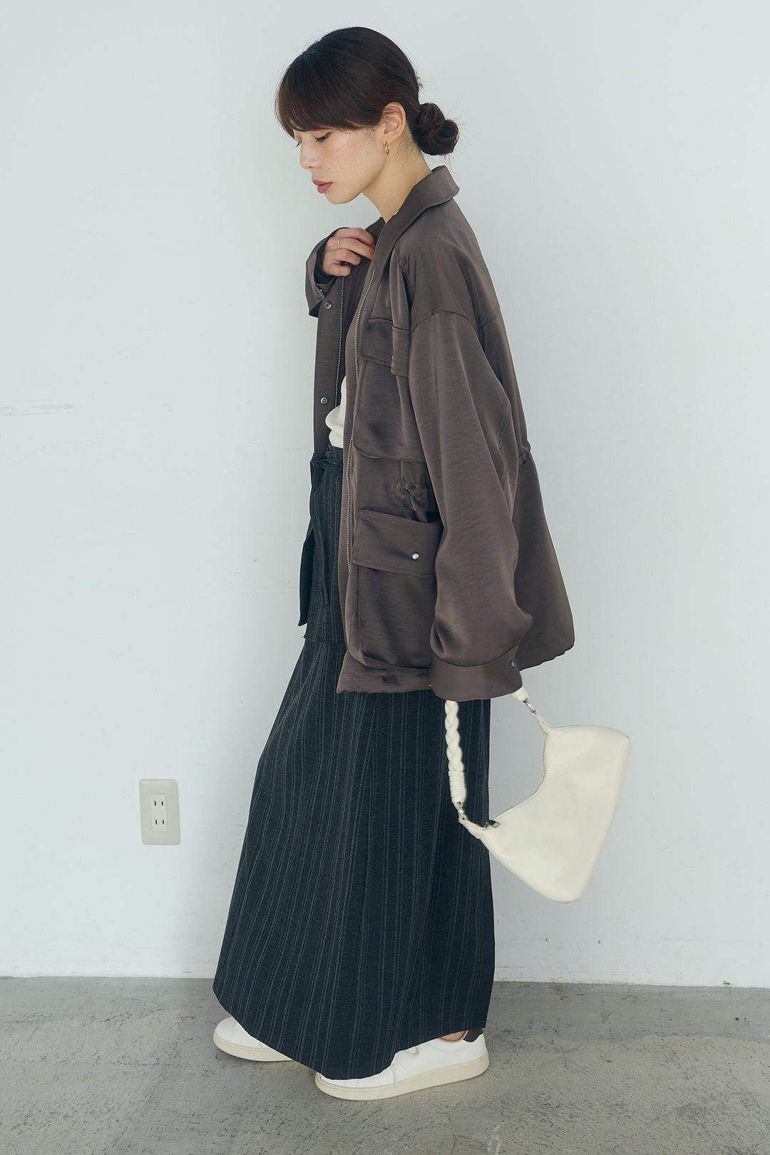 [SET]サテンライトブルゾン+ラップ巻きピンストライプワイドスカート(2set)