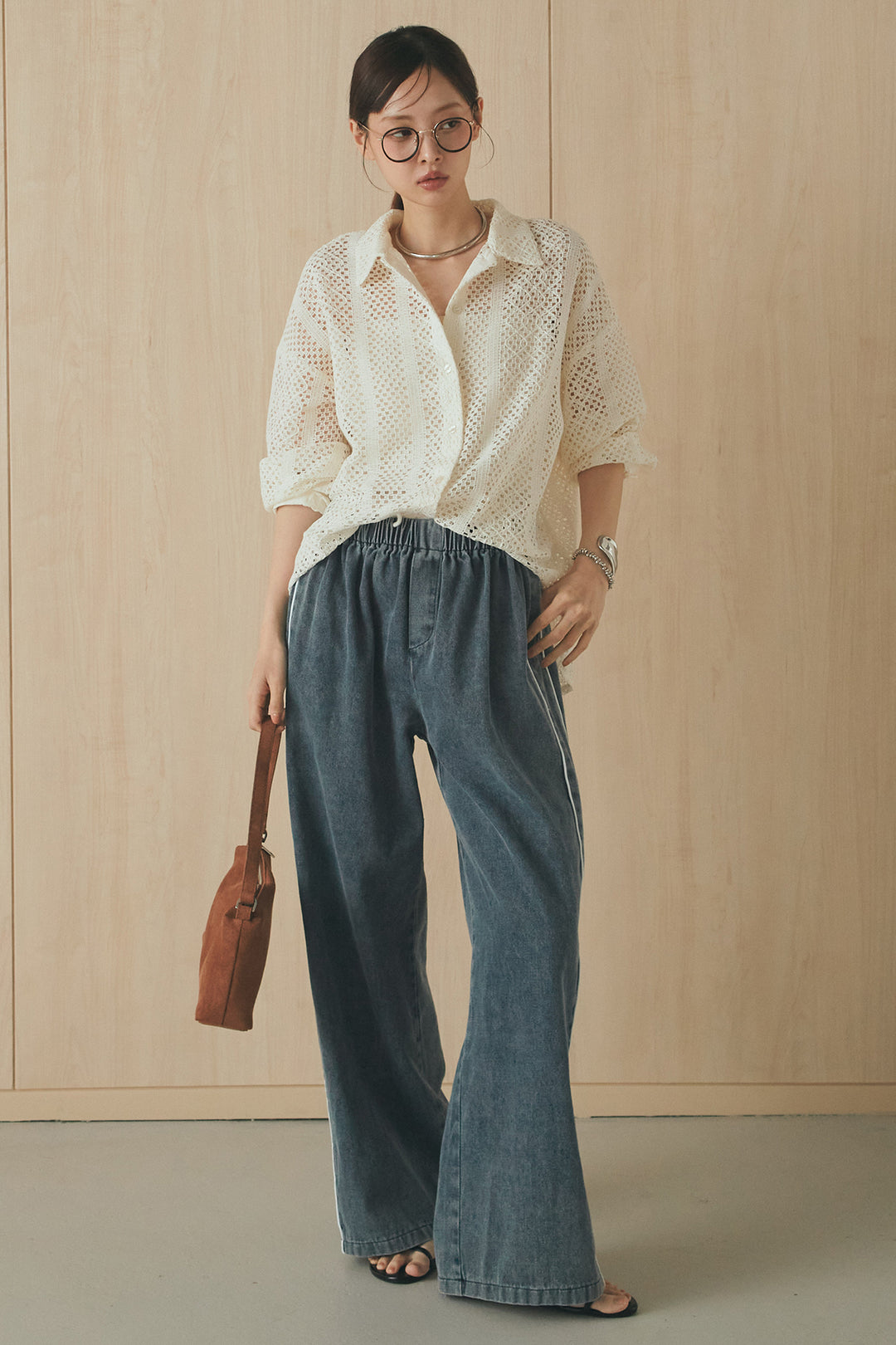 [SET]長袖襟付きレースシャツ+ドロストサイドラインデニムパンツ(2set)