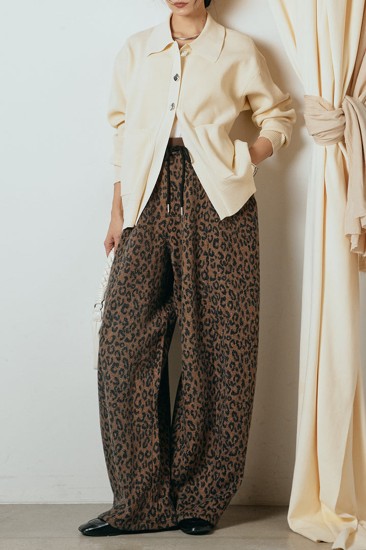 [SET]メタル釦衿付きニットカーディガン+リラックスレオパード柄ワイドパンツ(2set)