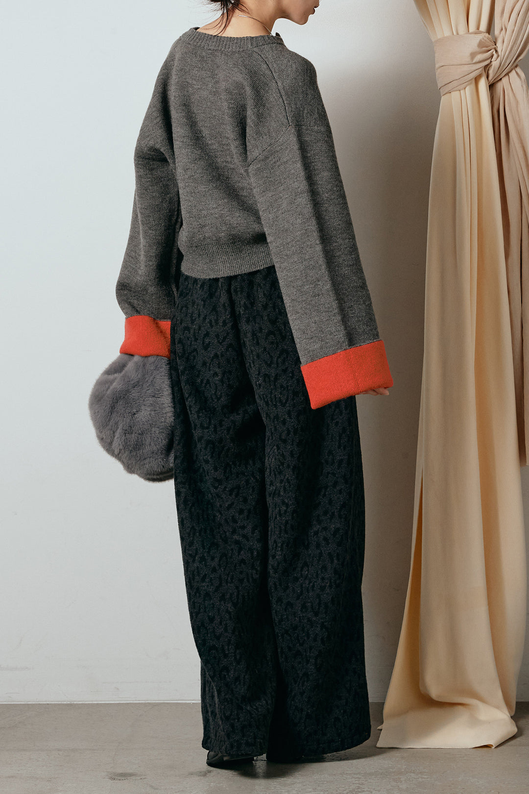 [SET]アルパカタッチダブルフェイスカーディガン+レオパードジャガードニットパンツ(2set)