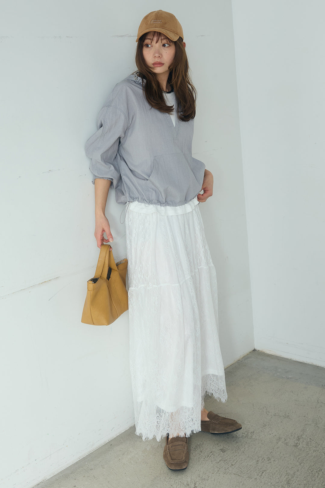 [SET]レイヤードデザインフーディートップス+ひげレース切替ロング丈スカート(2set)