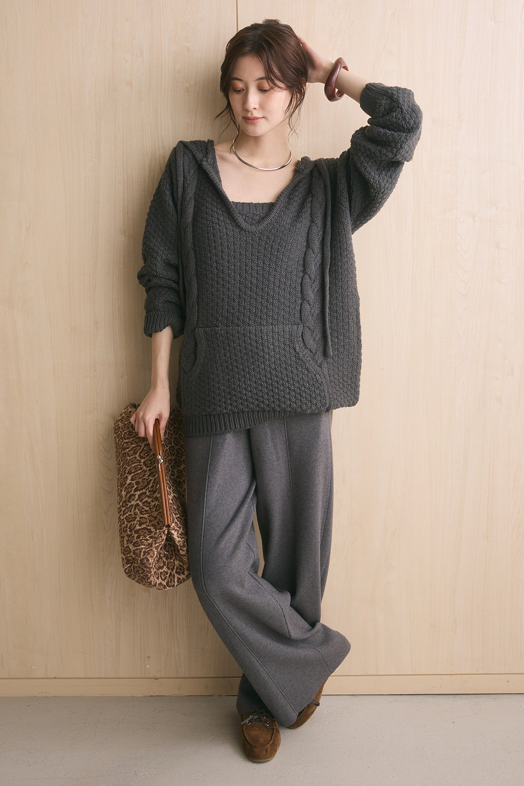 [SET]テクスチャー編みインナー付きフードニット+リラックスニットパンツ(2set)