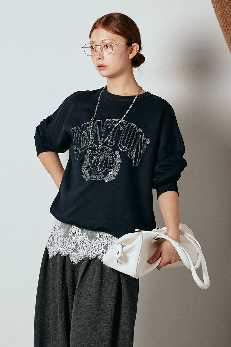 [SET]フロントロゴスウェットプルオーバー+カップ付きレースドッキングキャミソール(2set)