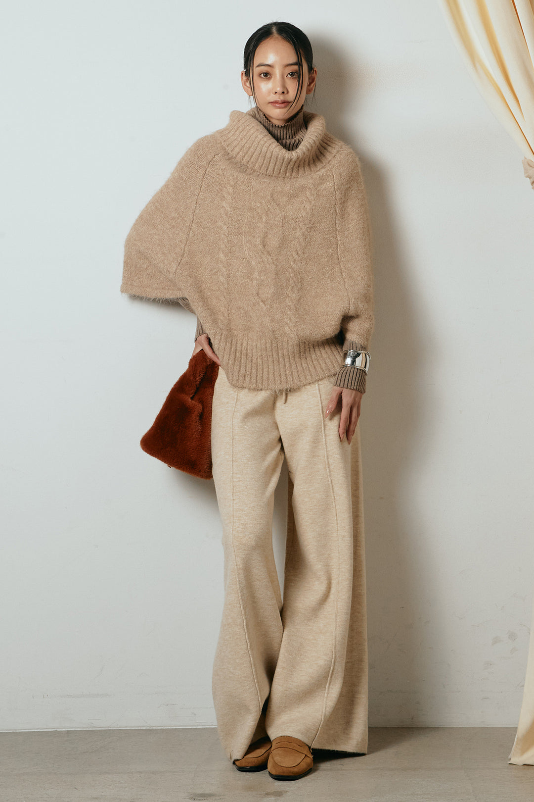 [SET]起毛ミディアムスリーブニットトップス+リブニットシームレスタートルプルオーバー+センターラインニットパンツ(3set)