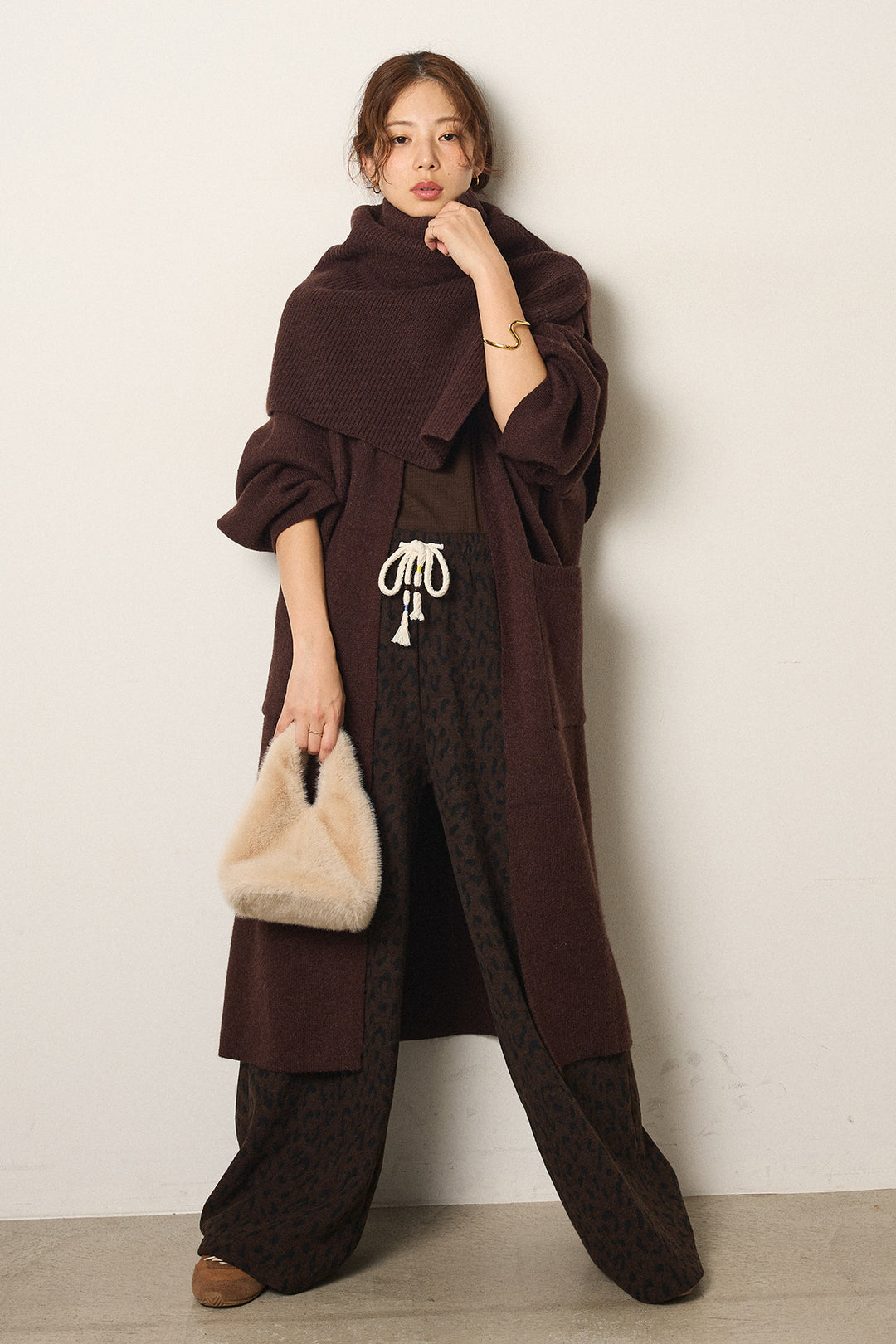 [SET]ケープレイヤードロングカーディガン+レオパードジャガードニットパンツ(2set)