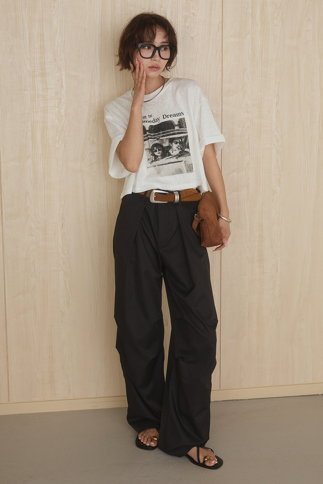 [SET]グラフィックサムデイワイドクロップドT+ニーサイドタックウエストドロストパンツ(2set)