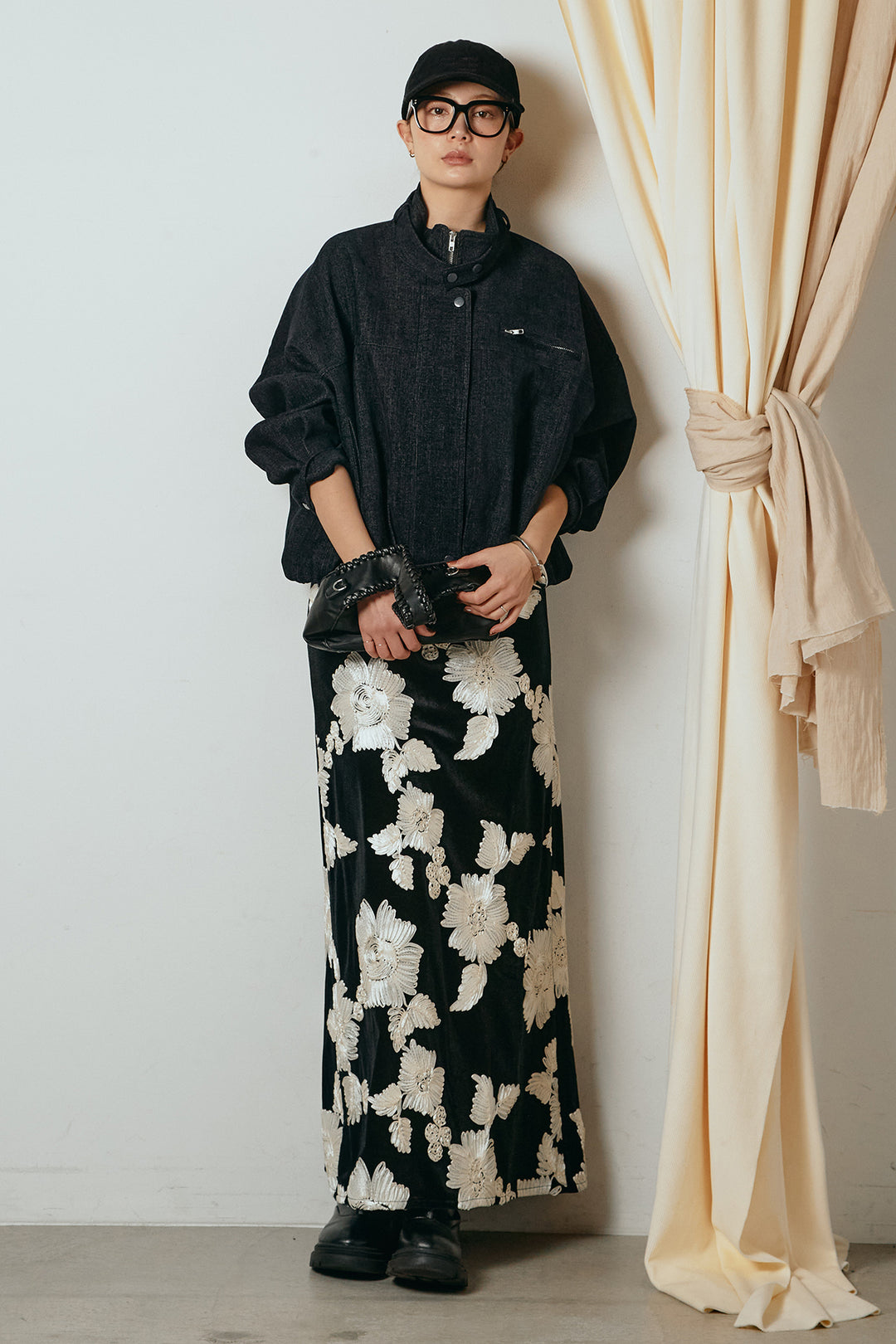 [SET]デニム調ハイネックブルゾン+フラワー刺繍ワイドスカート(2set)