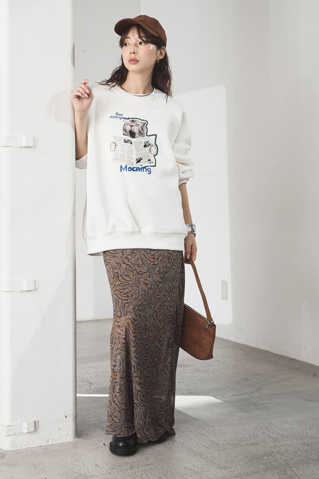 [SET]裏起毛モーニングキャットプリントスウェット+抽象柄ロングスカート(2set)