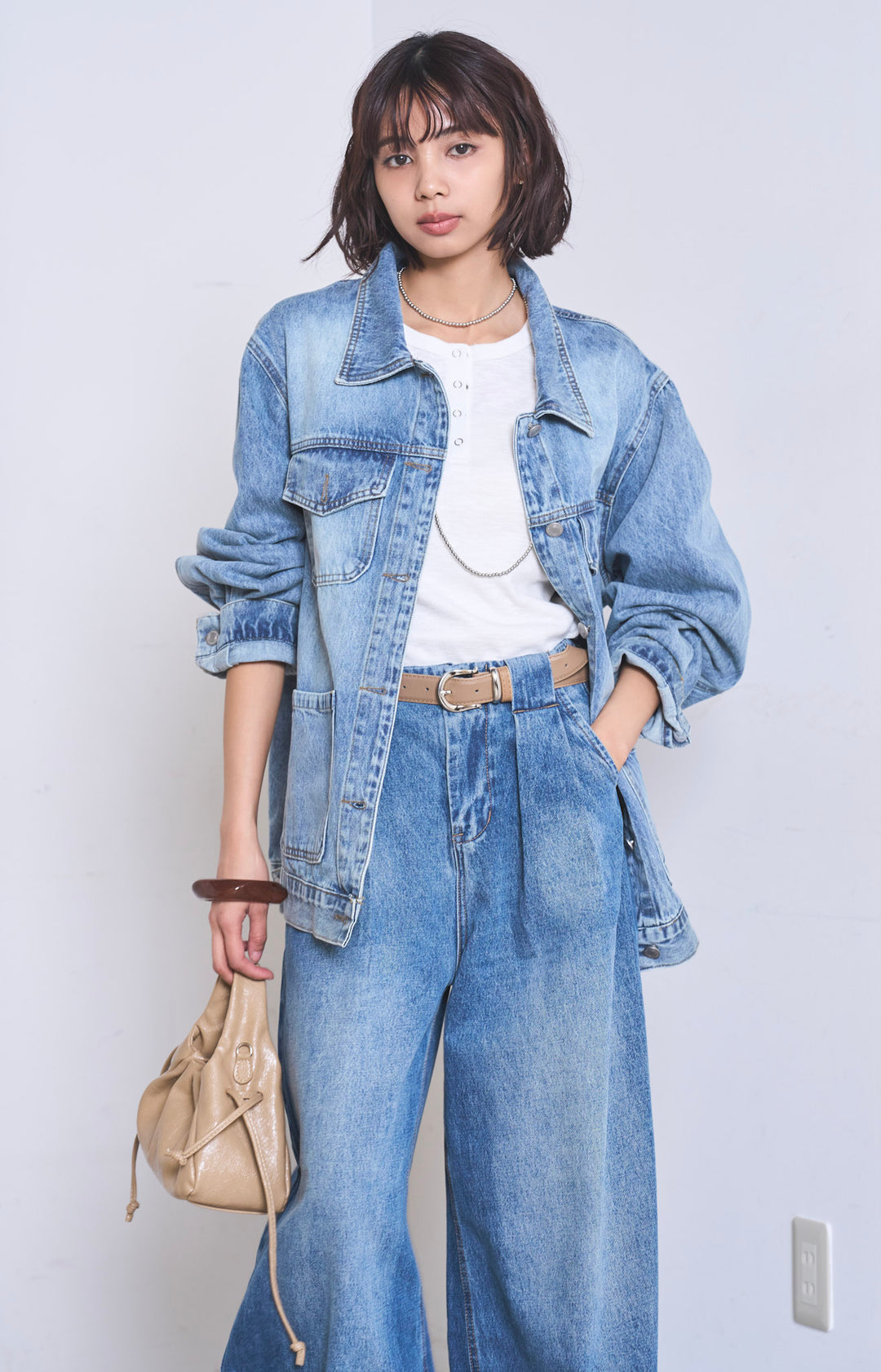 [SET]ケミカルデニムカバーオールジャケット+ベルトループワイドタックデニムパンツ(2set)