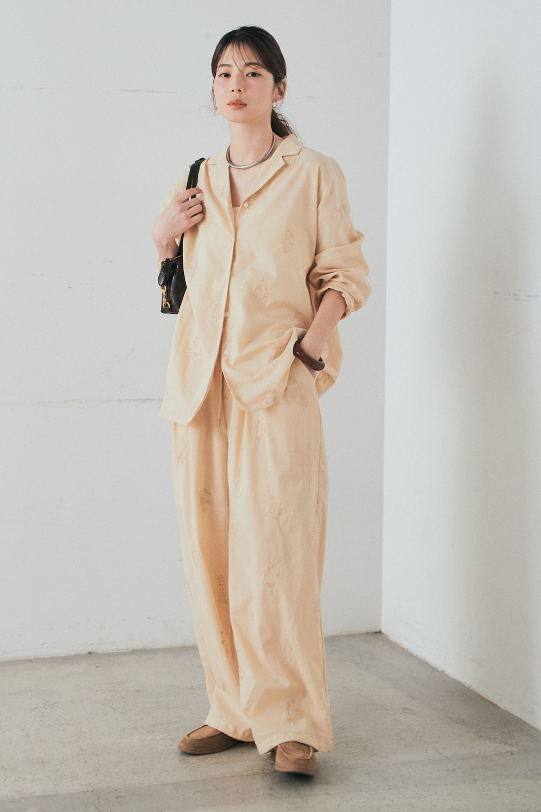 [SET]刺繍ローンオープンカラーシャツ+刺繍ローンタックイージーパンツ(2set)