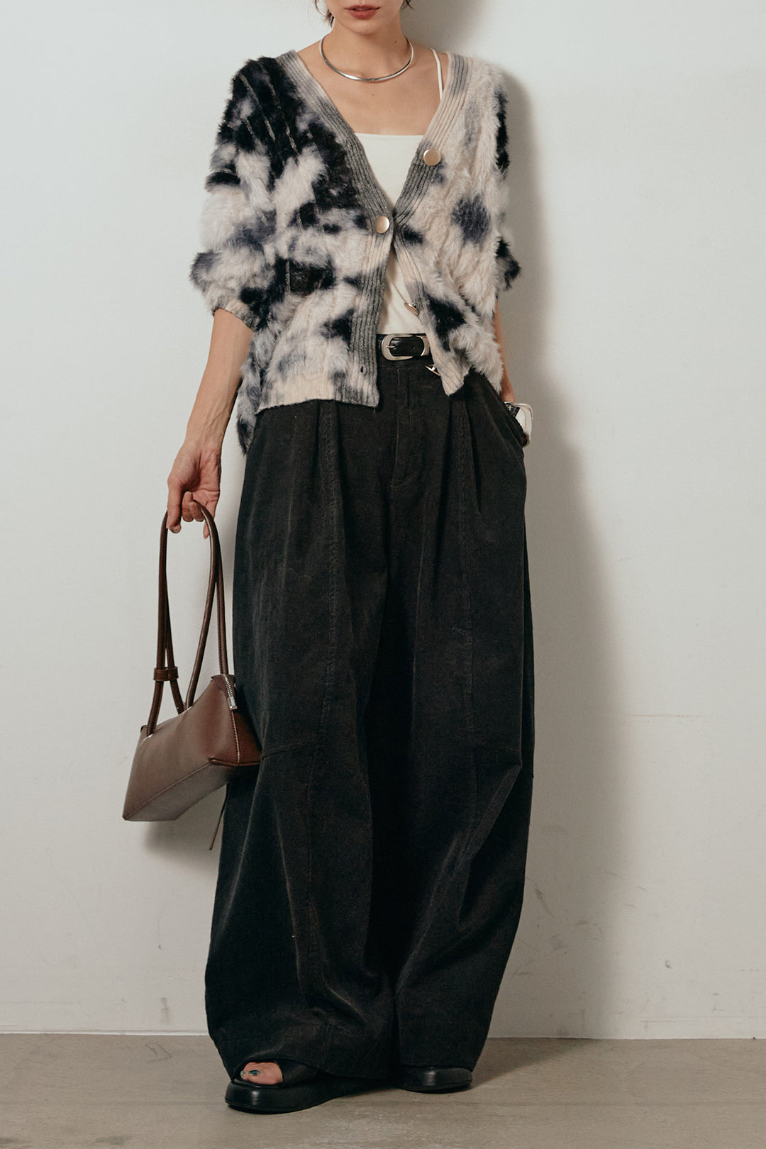 【着回しセット】[SET]タイダイ柄シャギーニットカーディガン+タック入りコーデュロイワイドパンツ+タイダイ柄シャギーニットカーディガン(3set)