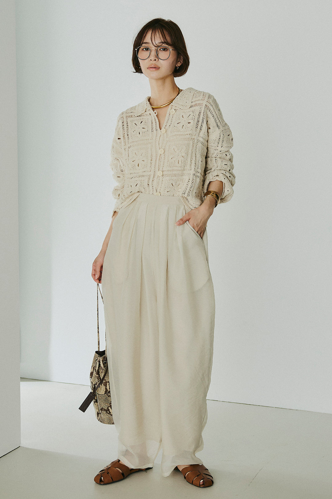 [SET]鍵編みフラワーレースカーディガン+オーガンジータックパンツ(2set)