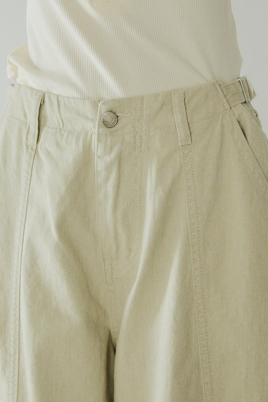 サイドベルトカーブワイドパンツ