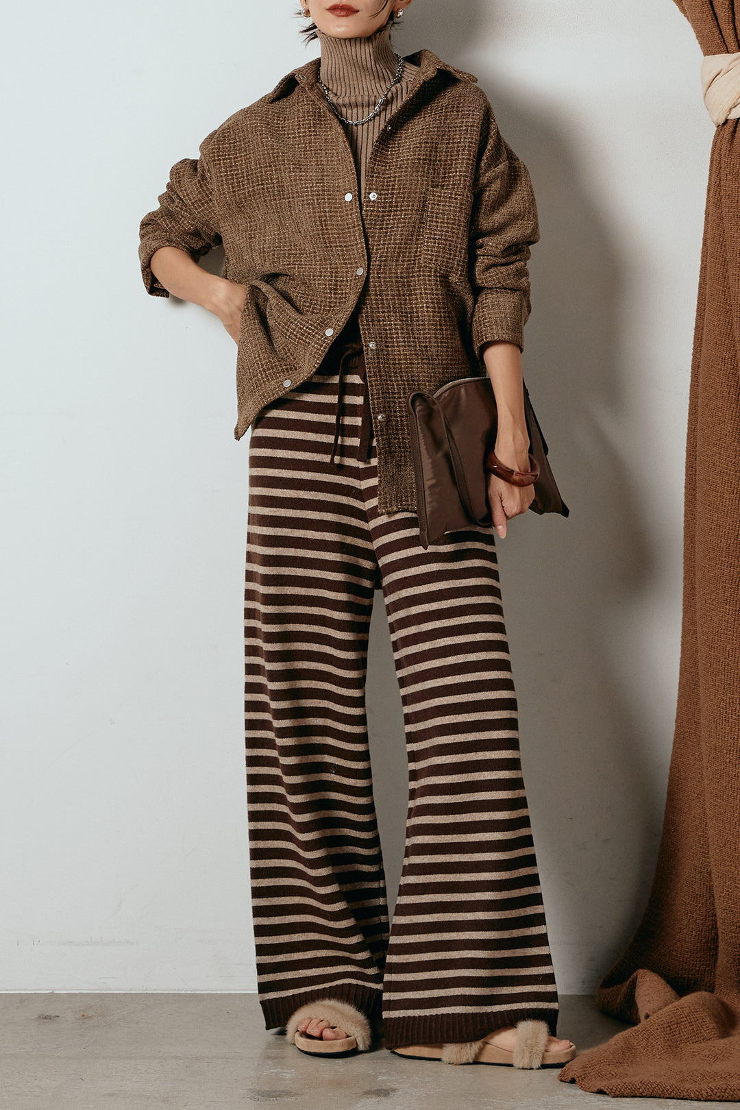 [SET]ルーズクラッシュツイルシャツ+ボーダーリラックスニットパンツ(2set)