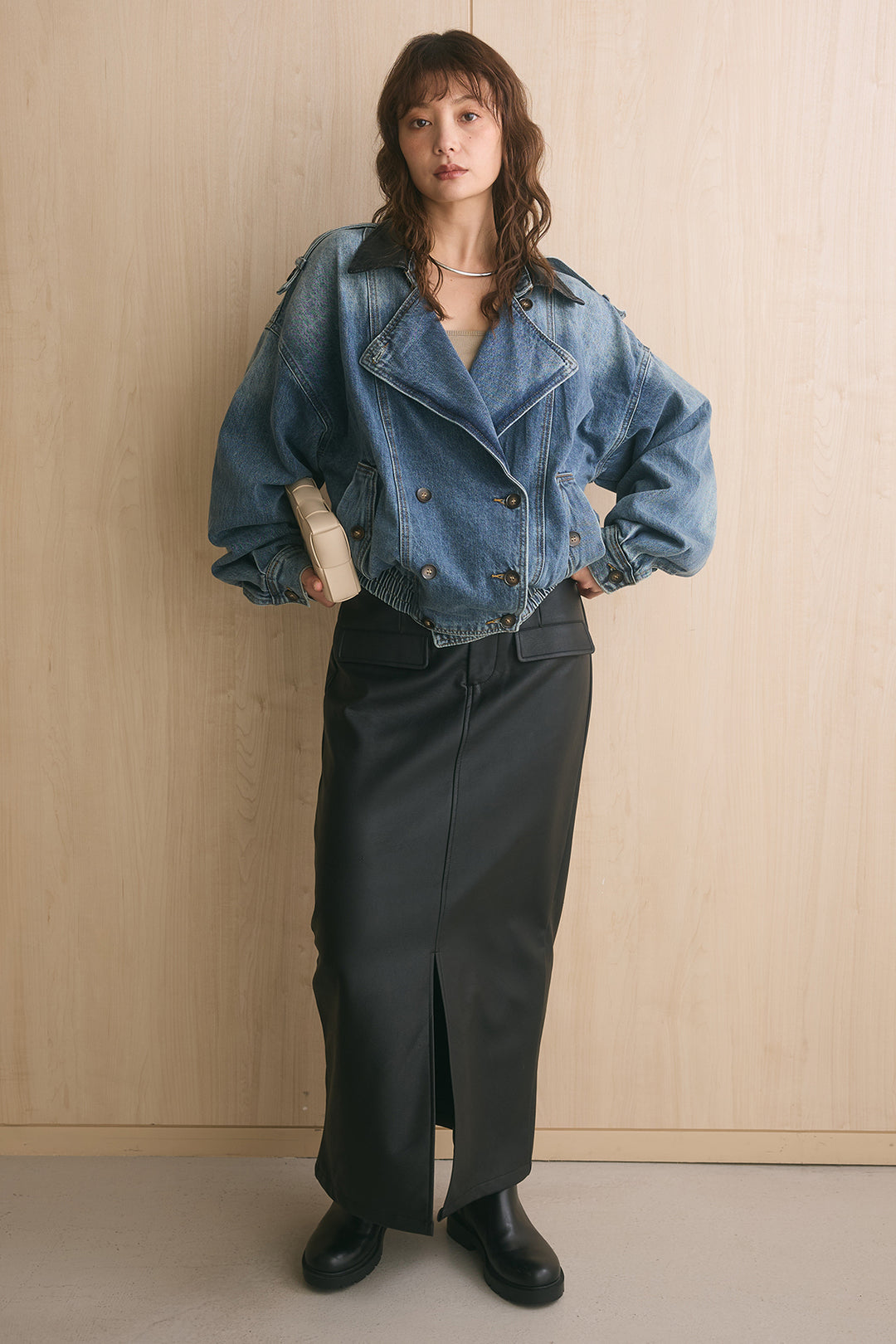 [SET]配色カラーデニムショートトレンチ+レザーライクフラップポケット付きストレートスカート(2set)