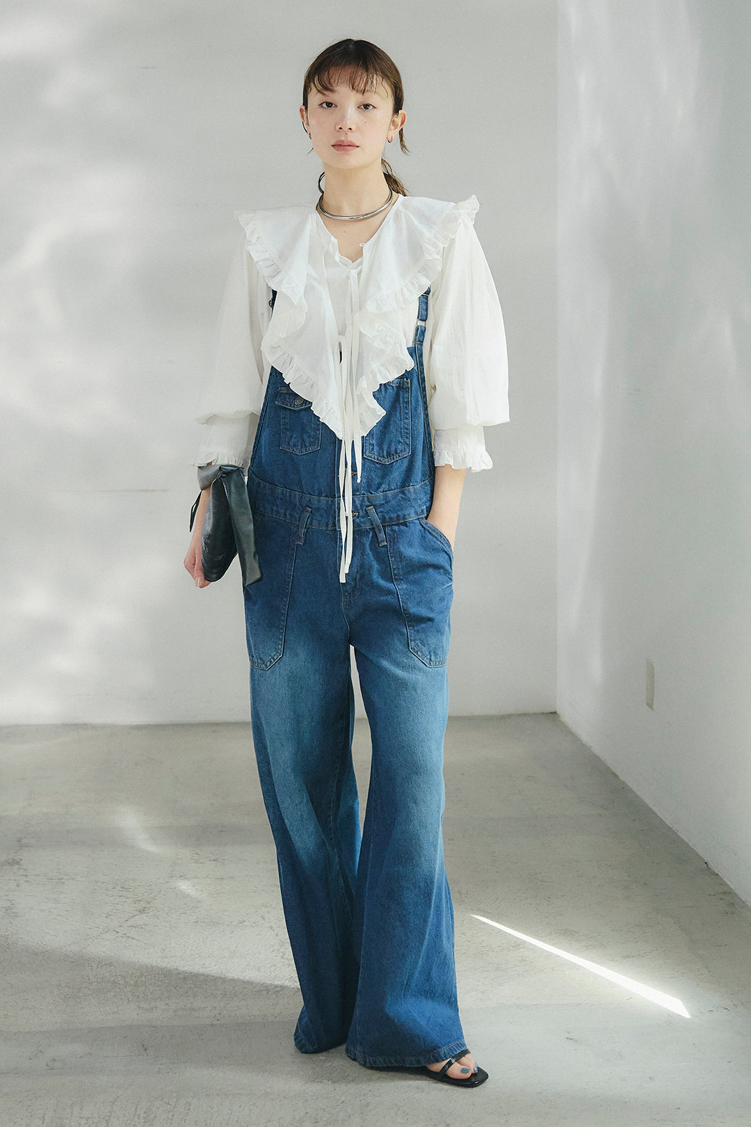 [SET]コットンフリルブラウス+デニムサロペットワイドパンツ(2set)