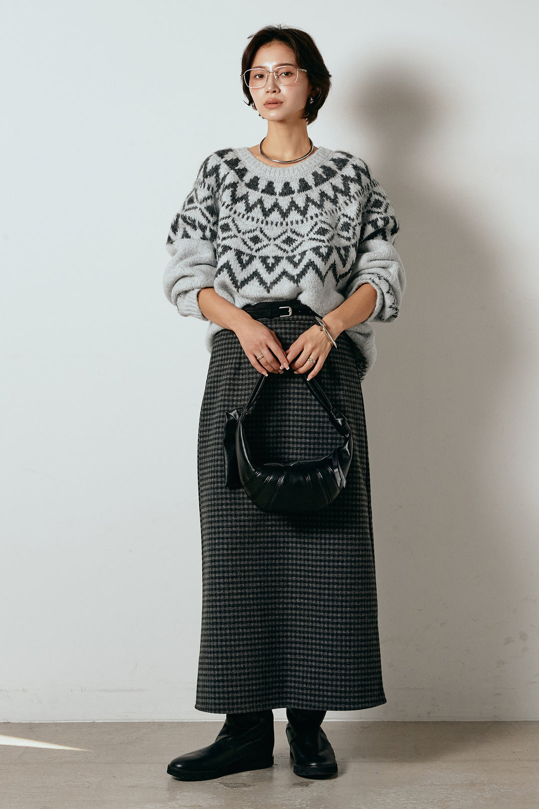 [SET]ノルディック柄Uネックプルオーバー+スエード調ベルト付きチェックナロースカート(2set)