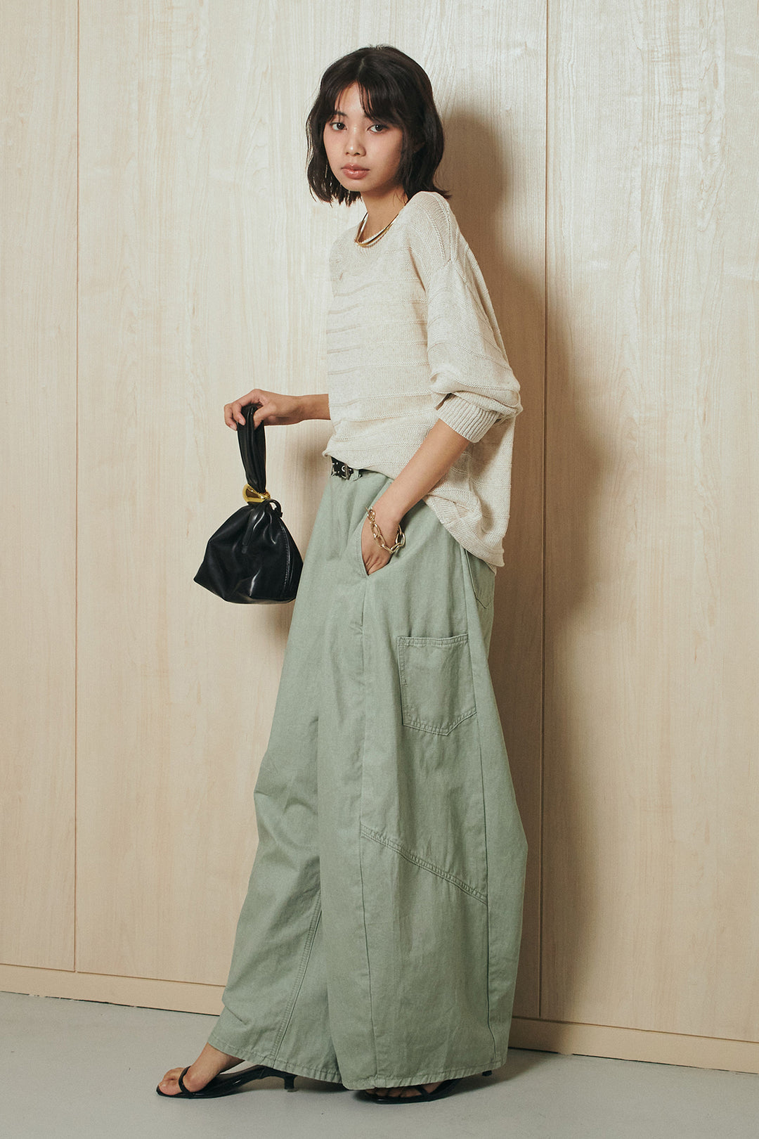 [SET]麻混リラックスニットトップス+ベルト付きカラーデニムパンツ(2set)