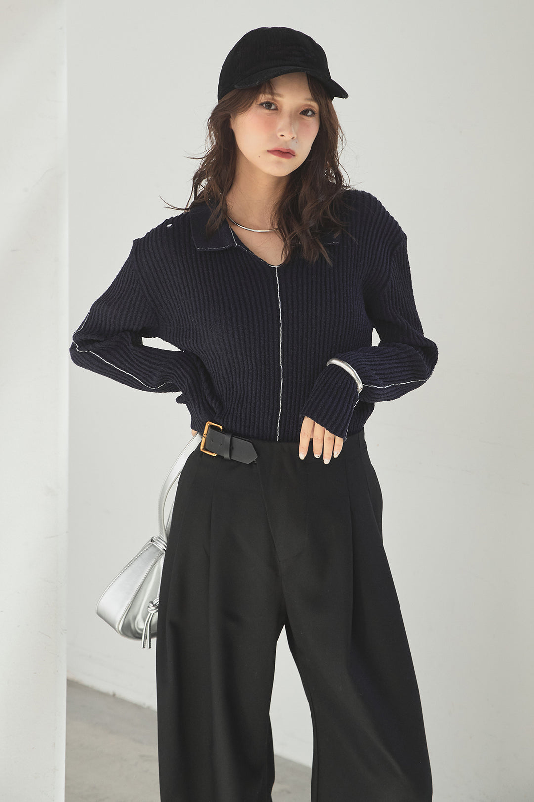 [SET]衿付きニットプルオーバー+サイドベルトタック入りスラックス(2set)