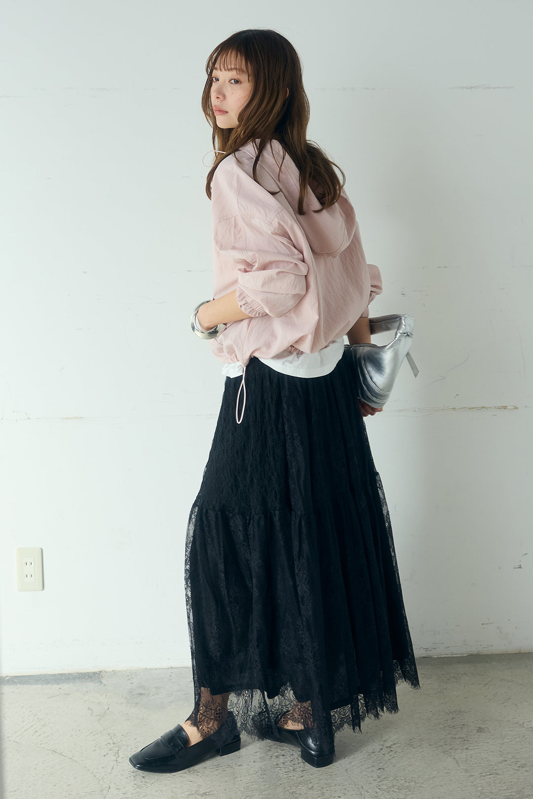 [SET]レイヤードデザインフーディートップス+ひげレース切替ロング丈スカート(2set)