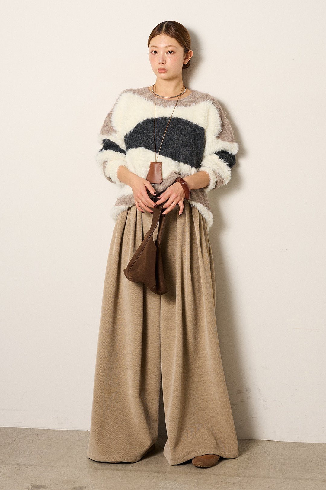 [SET]シャギーウェーブ柄クルーネックニットトップス+ベルトループコーデュロイワイドパンツ(2set)