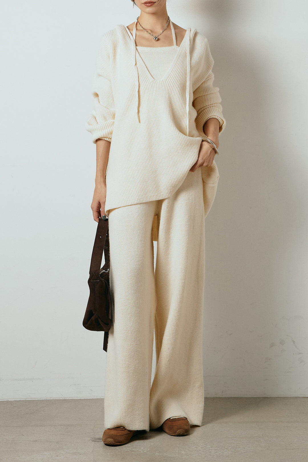 [SET]ホルターネックケーブルニットSETUP