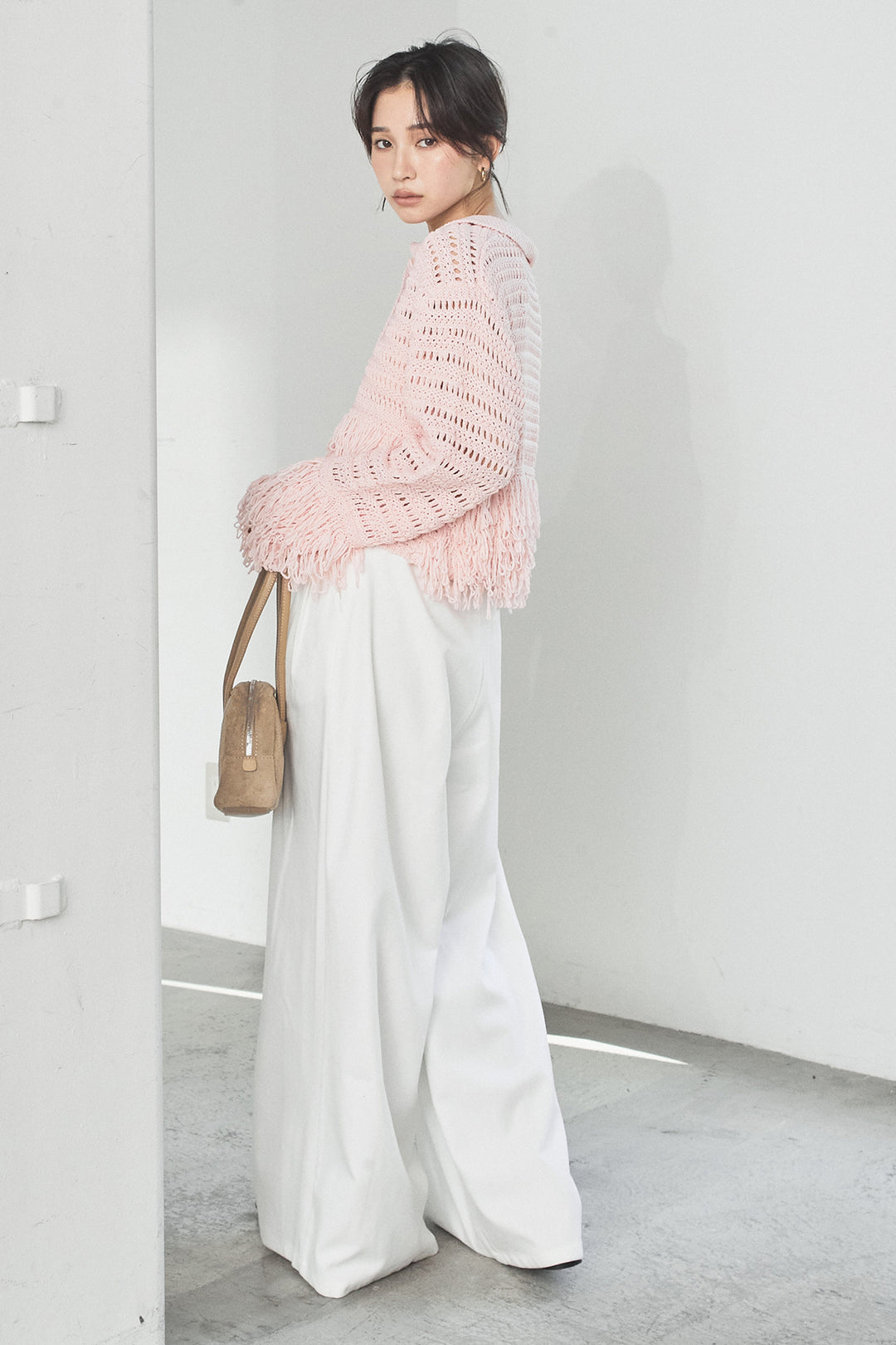 [SET]メッシュフリンジカーディガン+編みベルト付きウエストタックワイドパンツ(2set)
